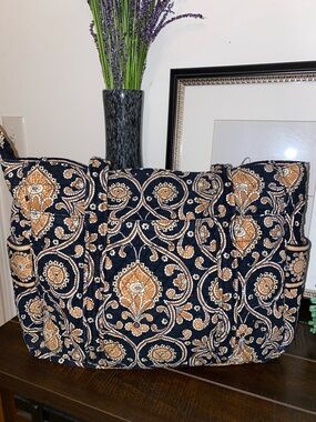 Rare!! Vera Bradley Cafe Latte Large Overnight Super Tote Bag Retired Print